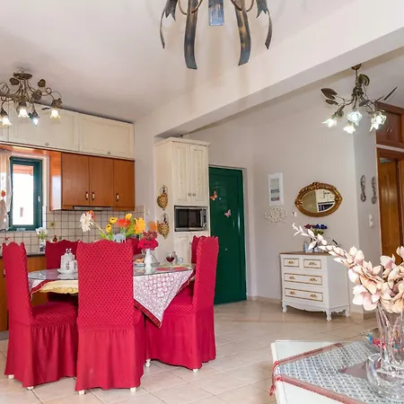 Marathi Apartments * מראתי