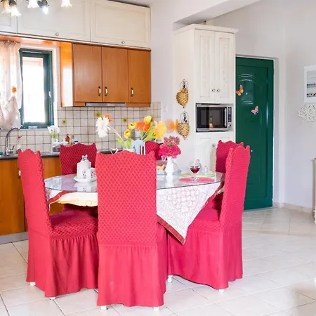 Marathi Apartments * מראתי